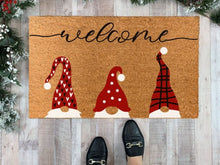 Load image into Gallery viewer, Christmas Door mat paint class Moes on Main 11/10