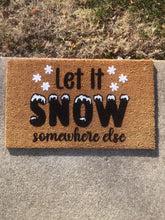 Load image into Gallery viewer, Christmas Door mat paint class Moes on Main 11/10