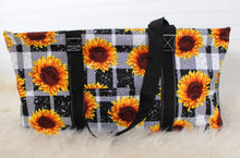 Load image into Gallery viewer, Buffalo Plaid Sunflower Utility Tote