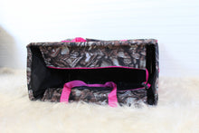 Load image into Gallery viewer, Hot Pink Camo Mega Tote