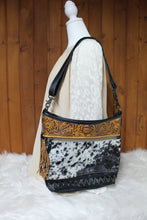 Load image into Gallery viewer, DARK LAGOON HAND-TOOLED BAG
